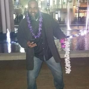 Meet your Posher, Leon